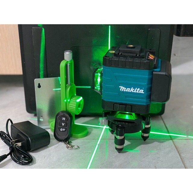 Máy cân bằng lazer 12 tia xanh makita