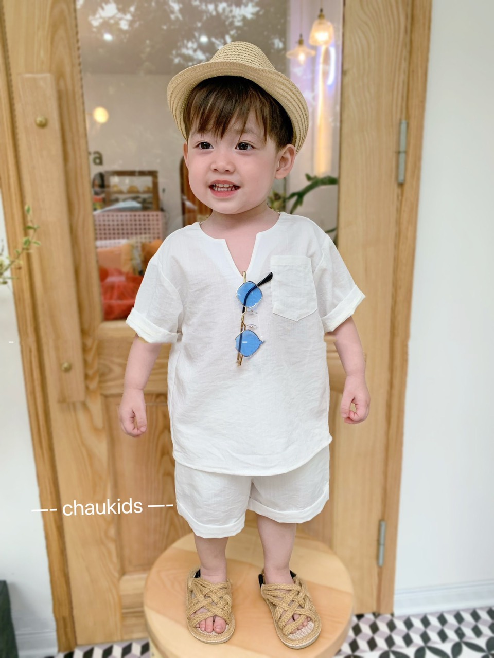 Bộ đũi trắng cho bé trai
