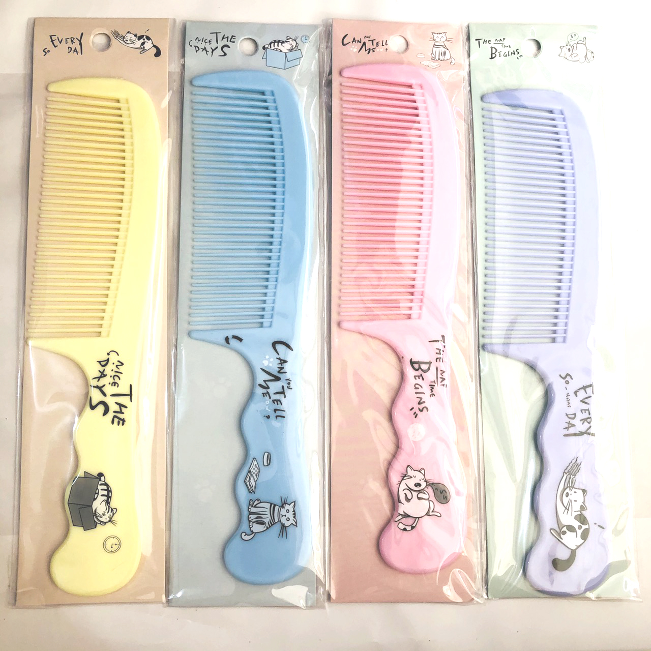 1 Lược chải tóc hoạt hình dễ thương cầm tay Phụ kiện 68 (ngẫu nhiên)