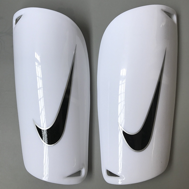 Bọc ống đồng bảo vệ ống chân nike - có miếng lót cực êm mềm bảo vệ ống uyển
