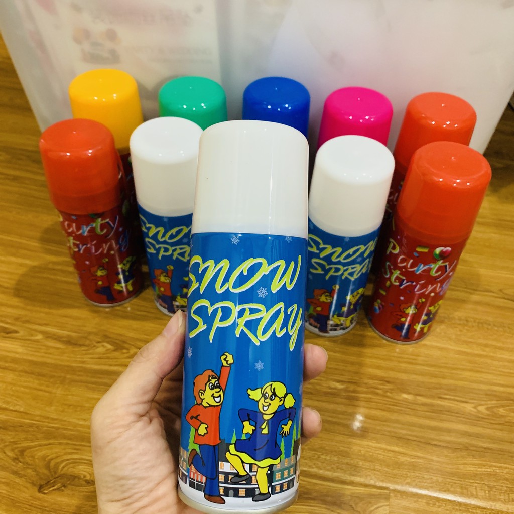 chai xịt tuyết hoặc xịt dây dùng sinh nhật, Noel, sự kiện