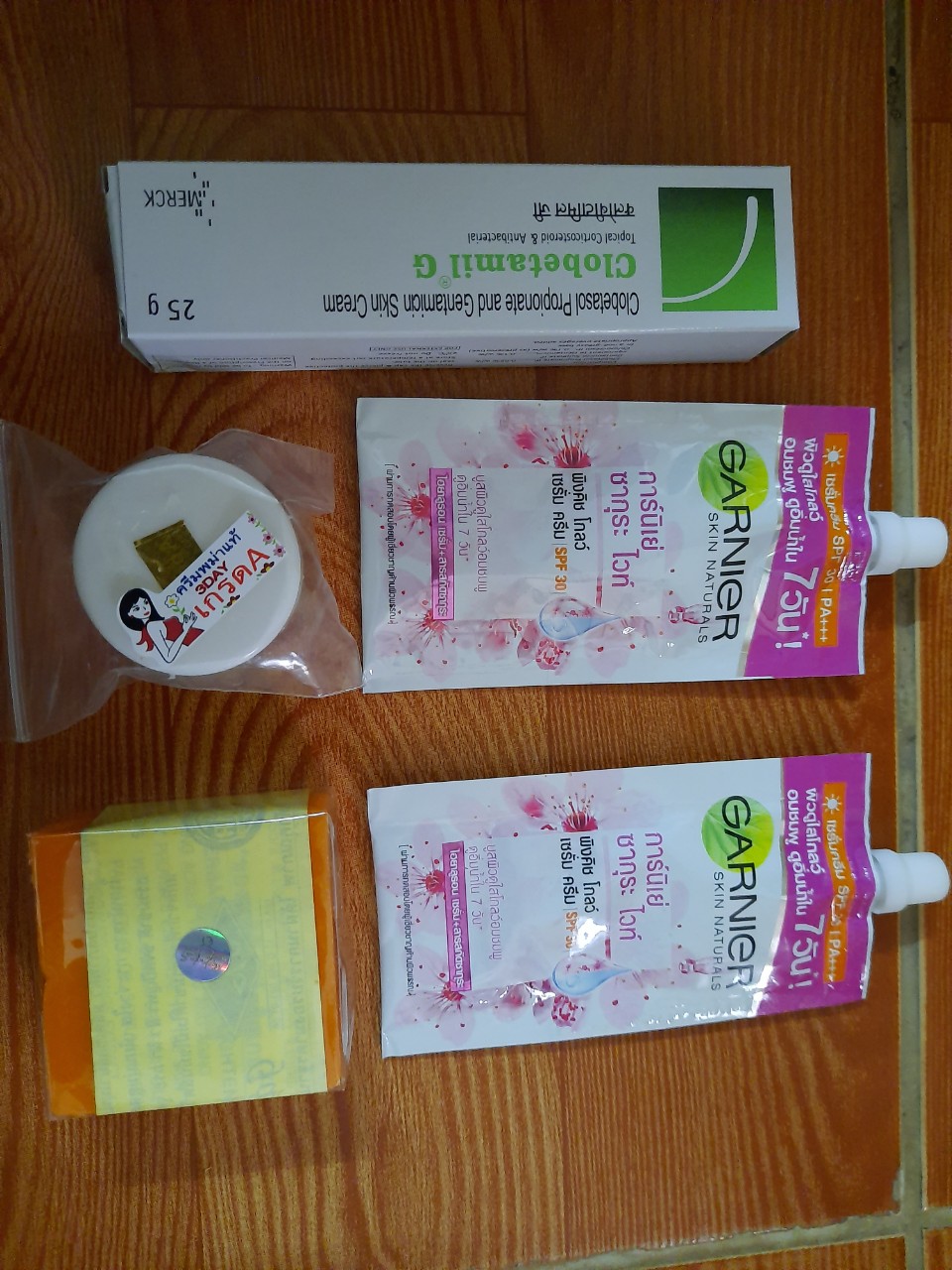 Bộ 5 sp clobetamil g