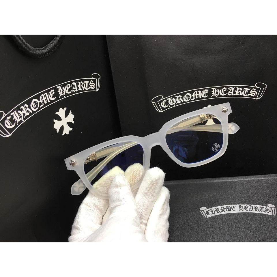 Kính mắt Chromehearts cox ucker giảm giá 50% bạc 925