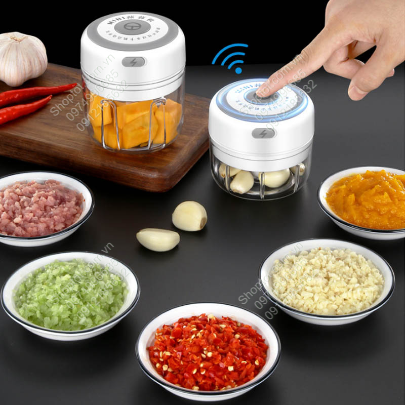 Máy xay mini thông minh chạy pin sạc dùng xay tỏi, ớt, thịt, cá hay các đồ ăn dặm cho bé, MXM100