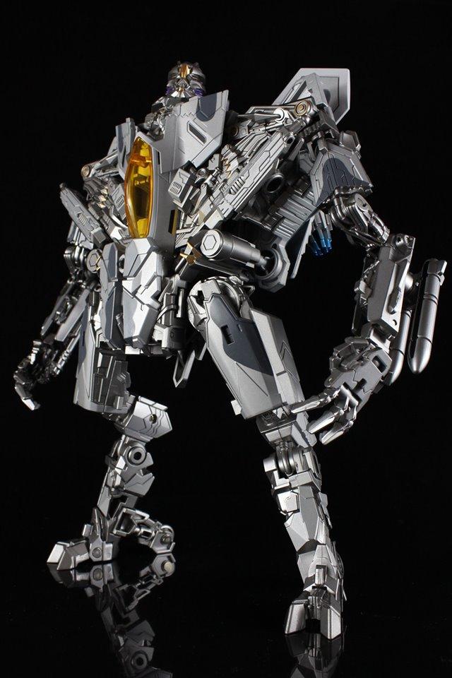 Mô hình robot transformers Starscream BMB LS-04