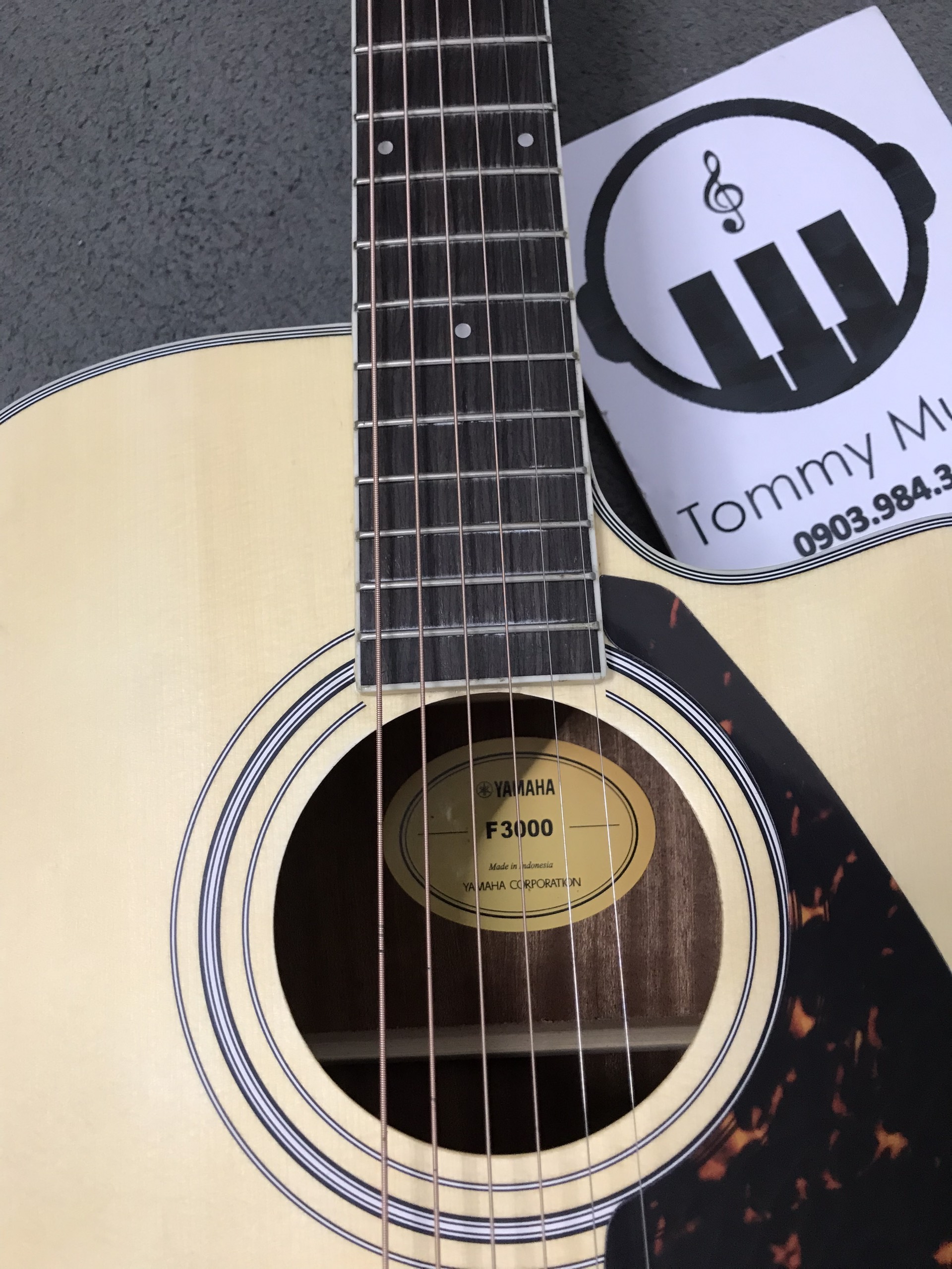 Guitar yamaha f3000 eq