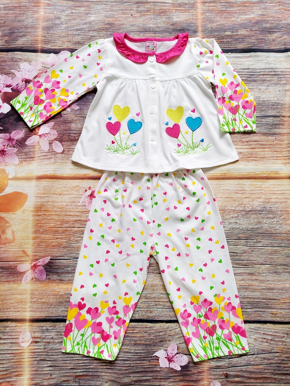 Đồ bộ dài tay cho bé gái kg hàng cao cấp thun cotton mềm mịn mát họa tiết trái tim, đồ bộ bé gái , đồ mặc ngủ điều hòa, đồ chống muỗi cho bé gái