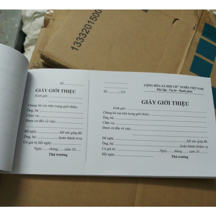 Quyển Giấy giới thiệu