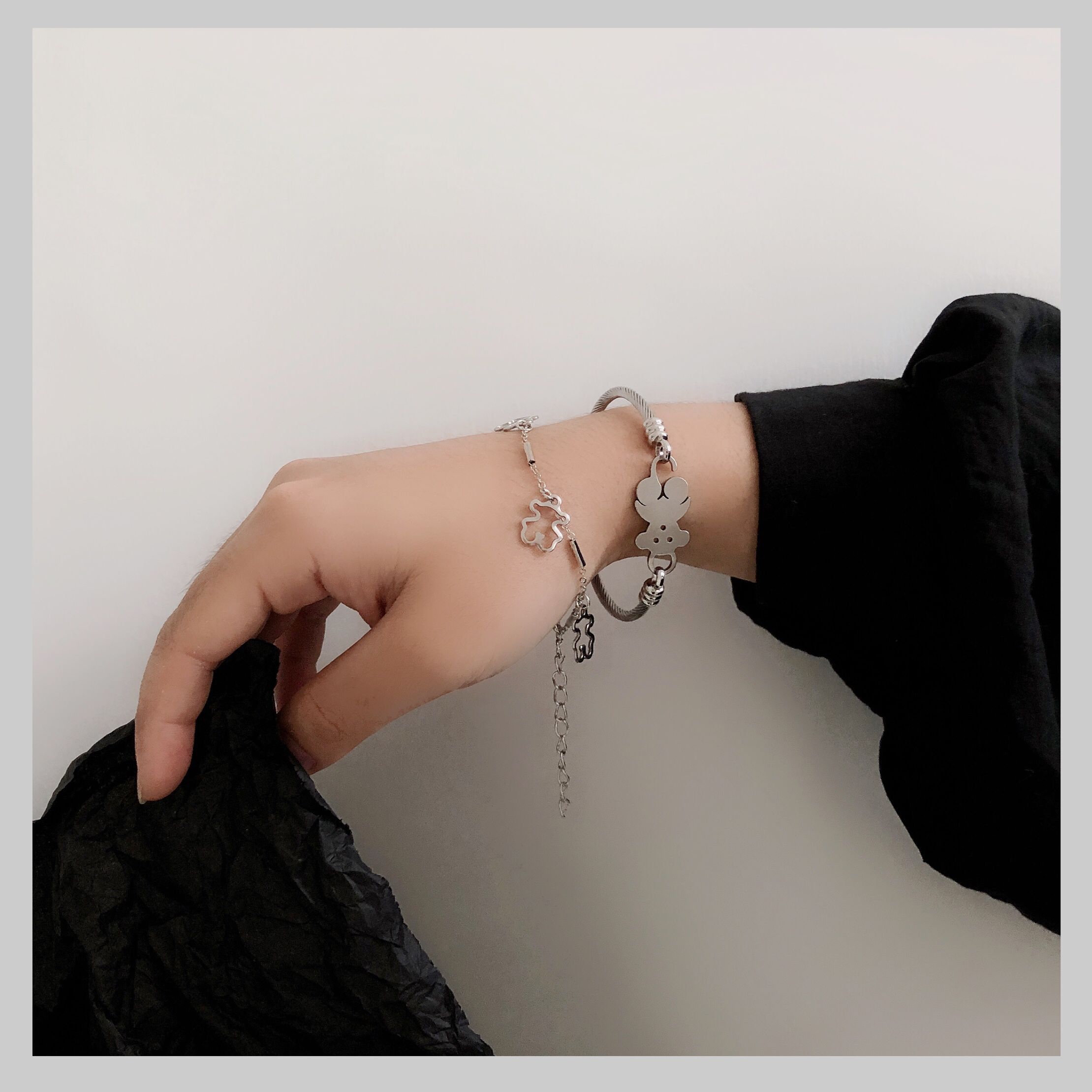 [HCM]Lắc tay vòng tay gấu dễ thương kul ngầu hot trend