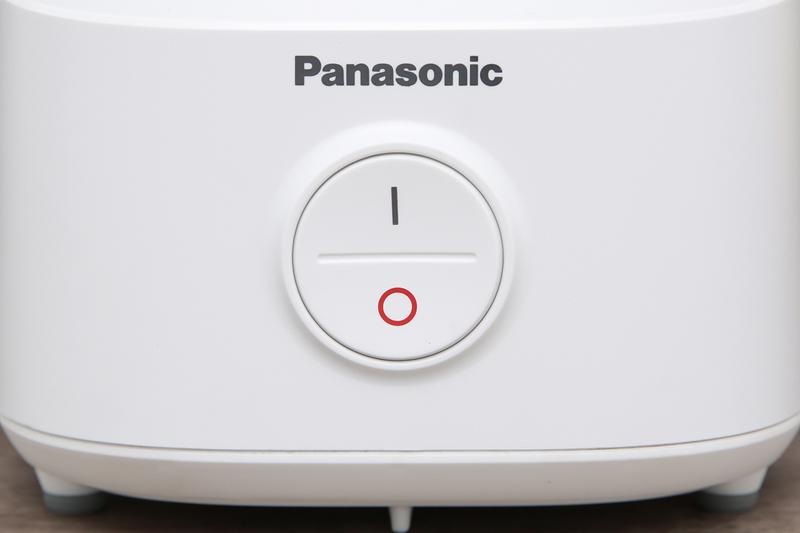 Dễ dùng - Máy xay sinh tố Panasonic MX-M100WRA
