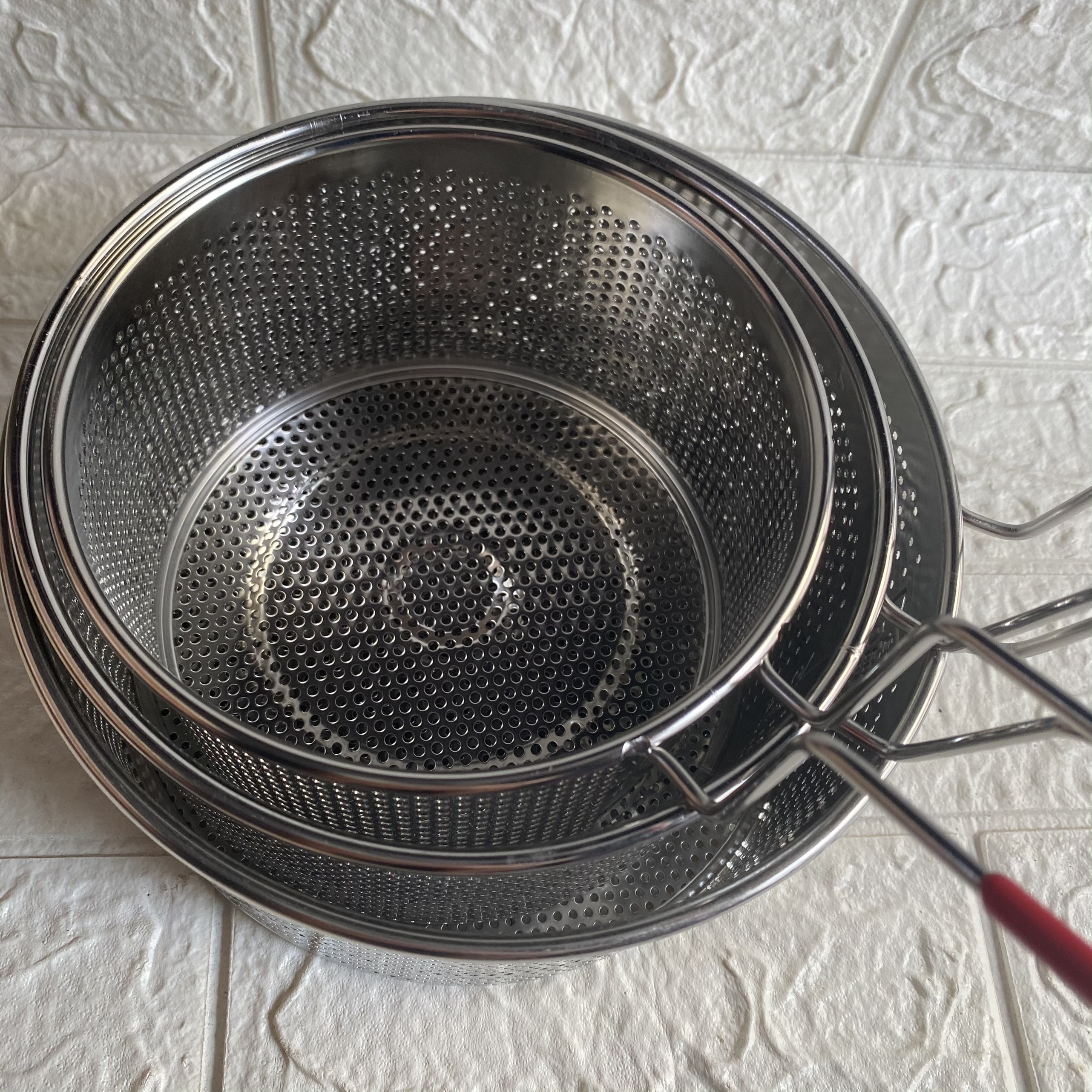 [HCM]Rổ lưới có tay cầm chóng nóng. Lọc thực phẩm. Inox Size 16-18-20cm
