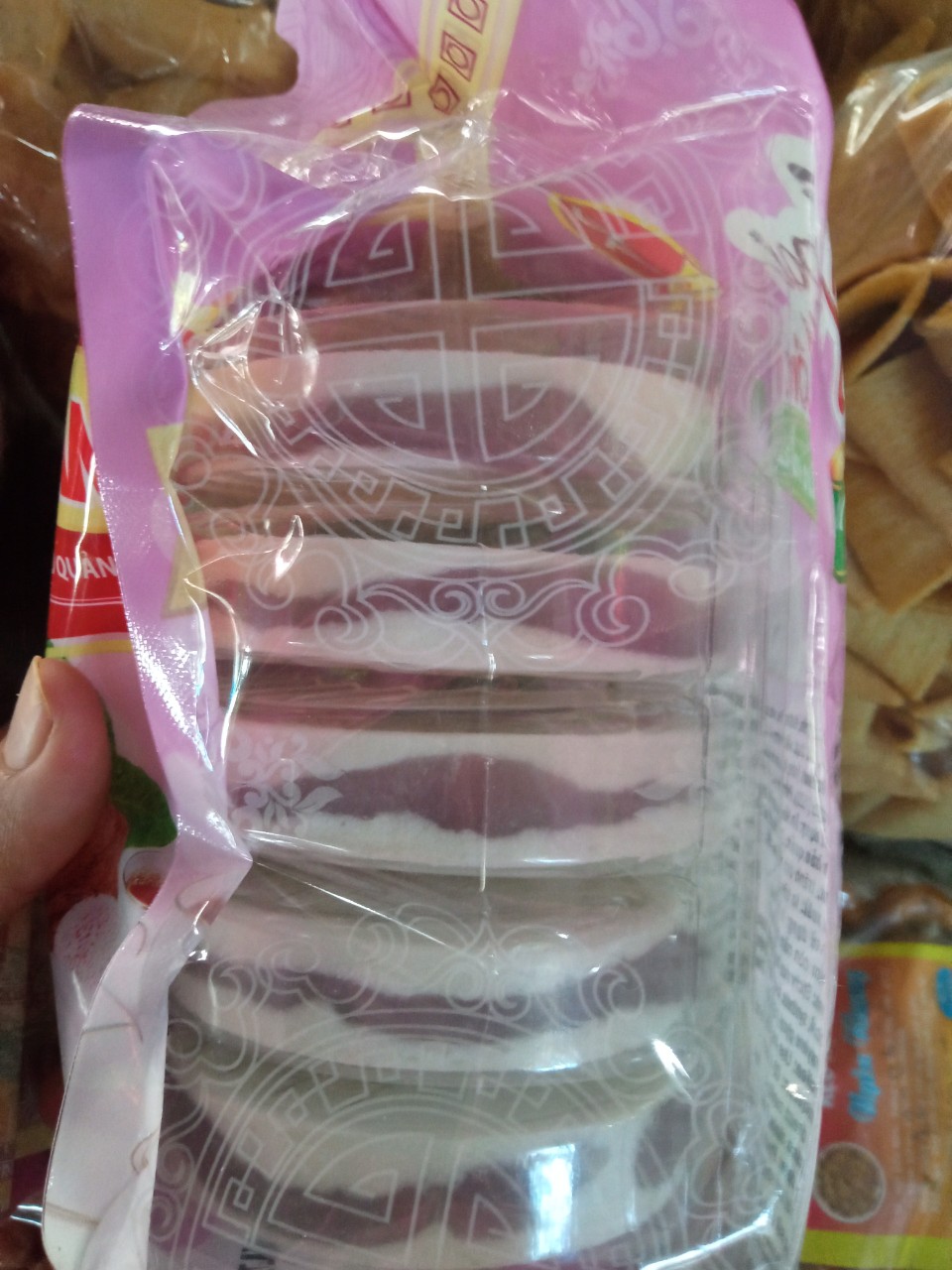 1 bịch bánh in nhân khoai môn hiệu phan tâm siêu ngon