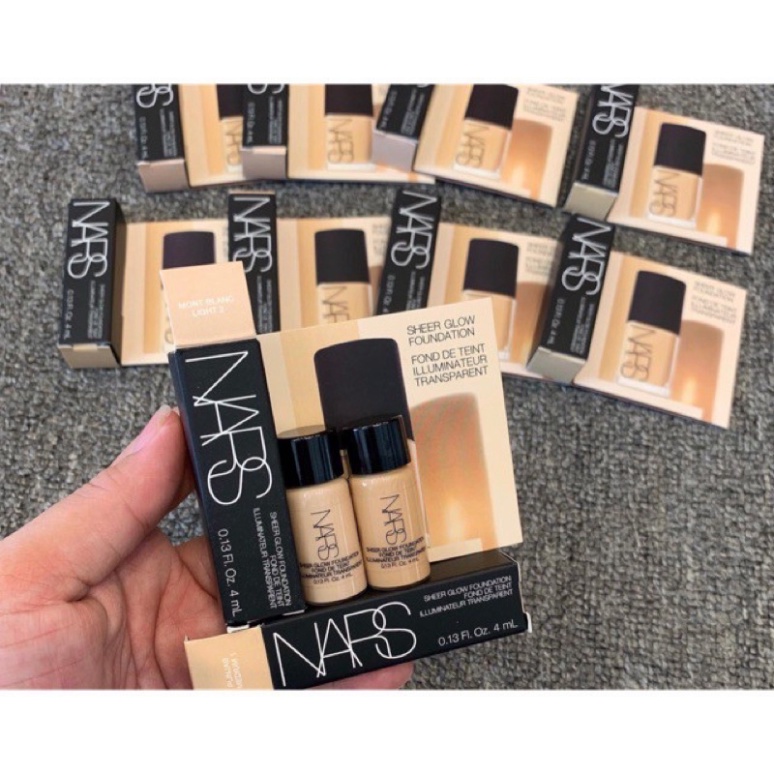 Kem nền Nars Sheer Glow Foundation mini 4ml màu medium 1
