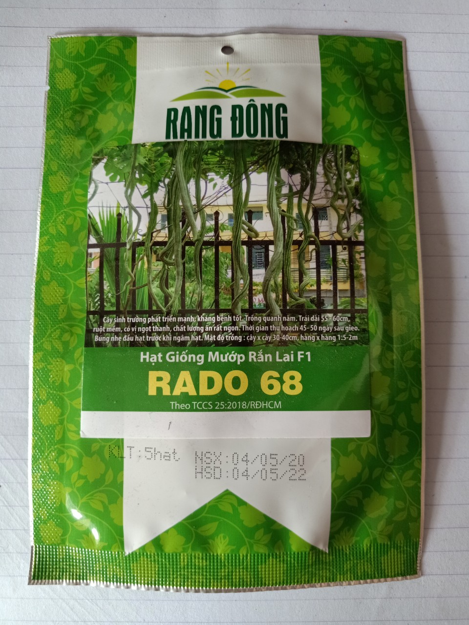 Hạt giống mướp rắn lai f1 rado 68 rạng đông