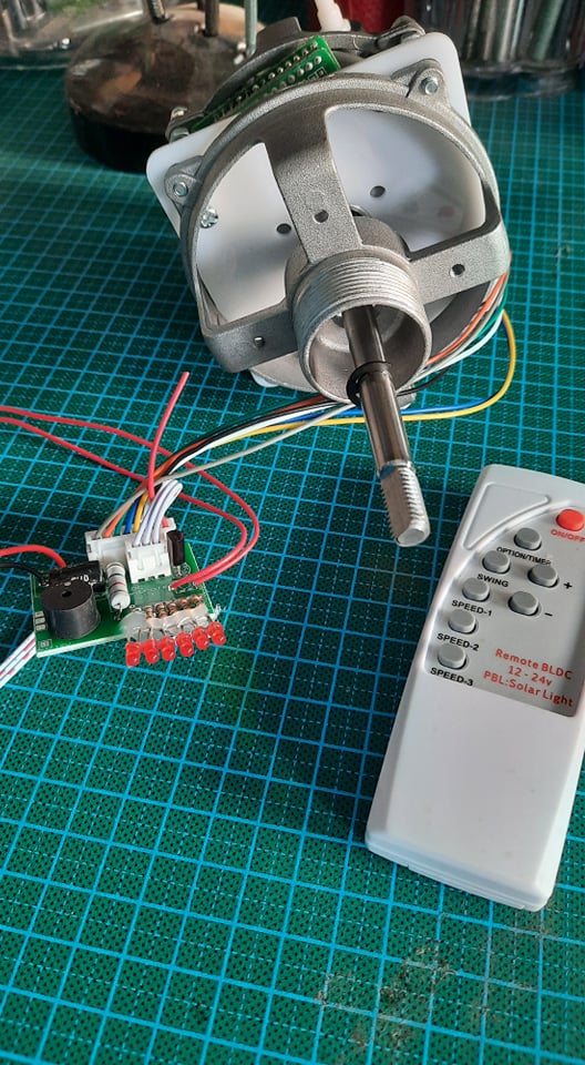 Đầu quạt không chổi than Điều khiển từ xa có Timer dùng 12-24vdc. #quatkhongchoithan #bldc #quattichdien #quat12v #nangluongmattroi