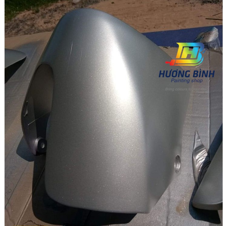Sơn xịt Samurai màu Bạc Yamaha - Y35 (cần sử dụng với nền màu Bạc mới lên được màu chuẩn và đẹp)