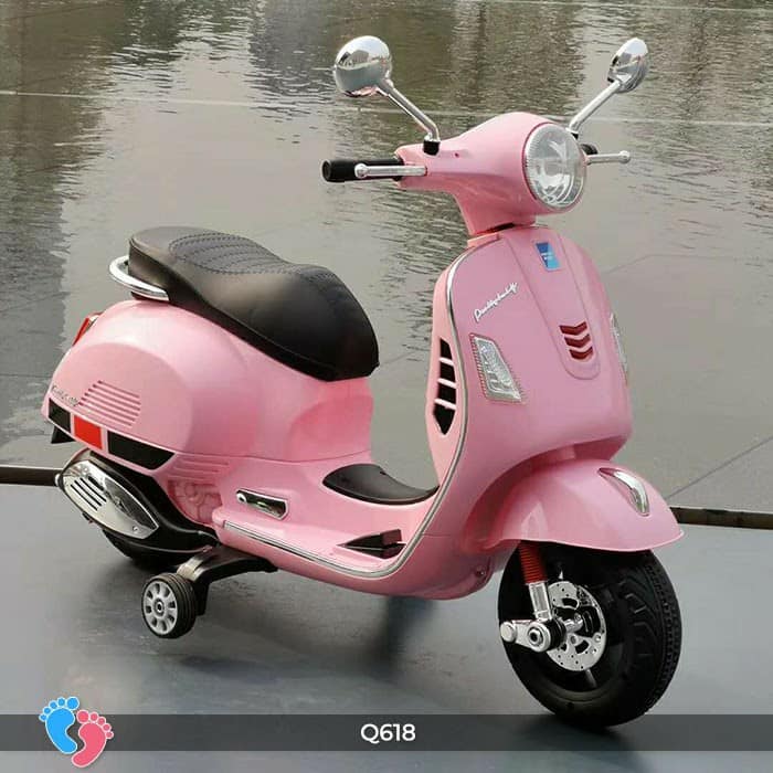 Xe máy điện trẻ em/ xe máy điện vespa cho bé , Xe máy điện trẻ em sử dụng chân ga đa chức năng, Xe điện cho bé