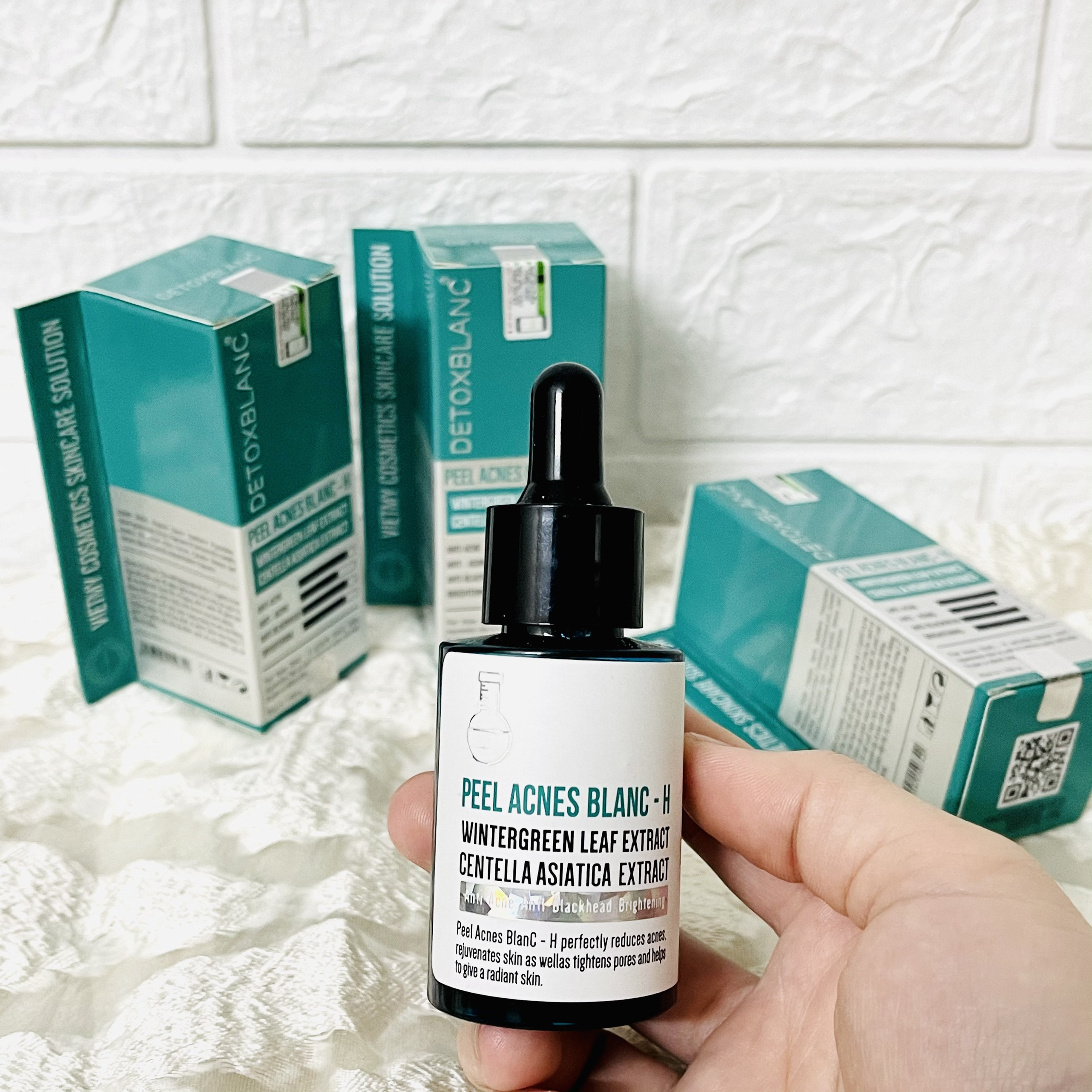 Serum làm sạch mụn, dưỡng da DetoxBlanc