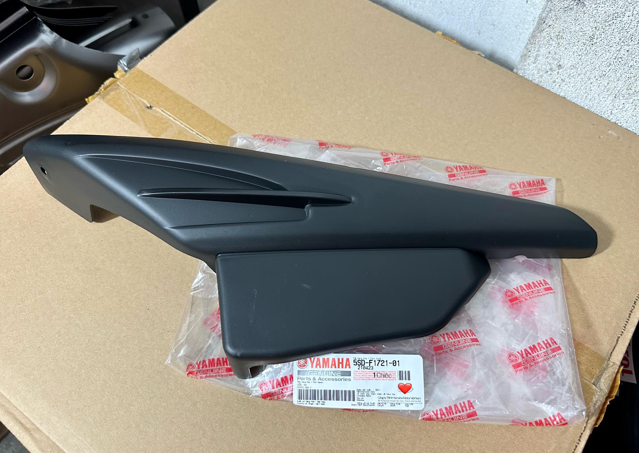 Cốp bên bình jupiter v - mx chính hãng yamaha