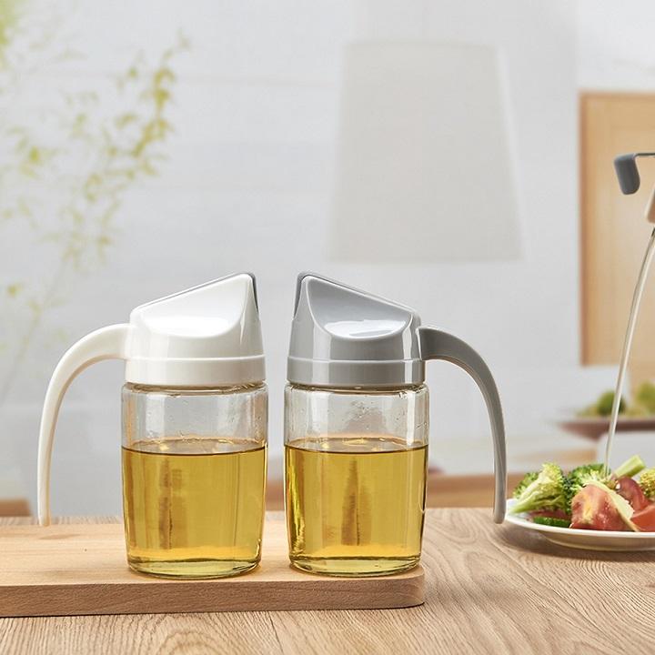 Bình đựng dầu ăn, nước mắm, xì dầu cao cấp tự động mở nắp khi rót 300ml