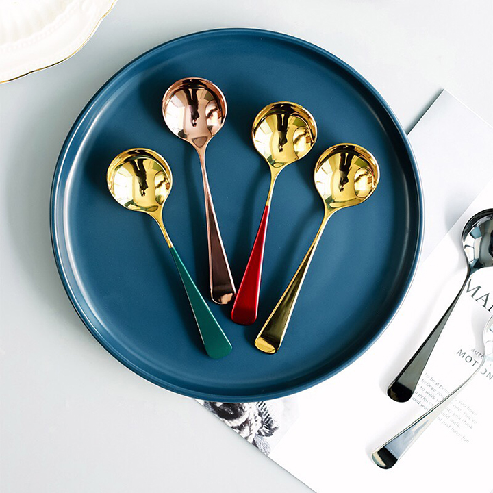 [COMBO 5] Thìa ăn cơm vàng kích thước dài 17 cm , đường kính 4,5 cm  siêu sang chảnh, thìa ăn tiện ích mang theo, thìa mạ vàng cán chắn chắn, MIX MÀU NGẪU NHIÊN
