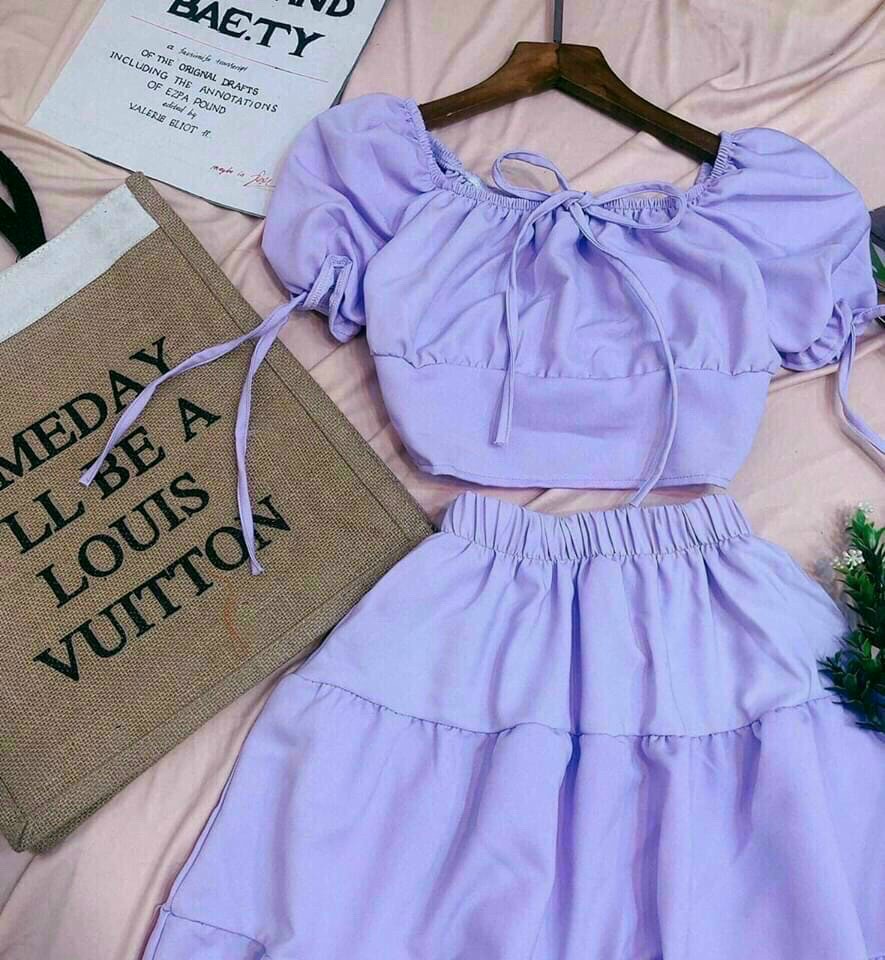 Set kate lụa áo nhún tay bồng chân váy xòe