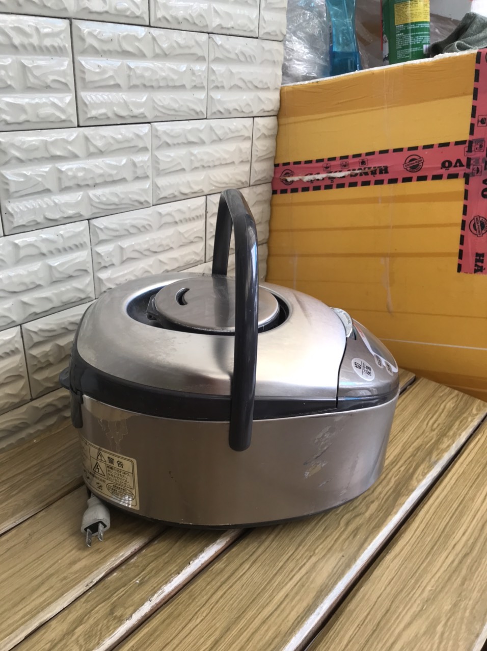 NỒI CƠM ĐIỆN CAO TẦN NỘI ĐỊA NHẬT MITSUBISHI 1LÍT