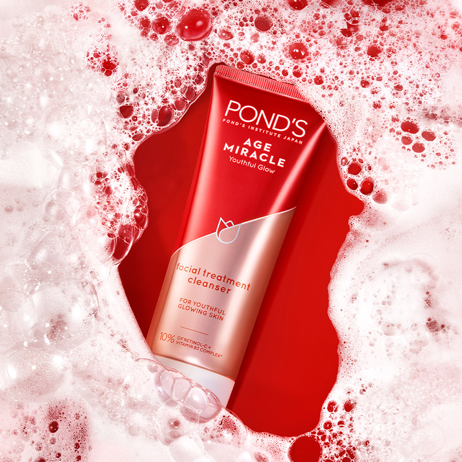 Sữa rửa mặt ngan ngua lao hoa pond's age miracle