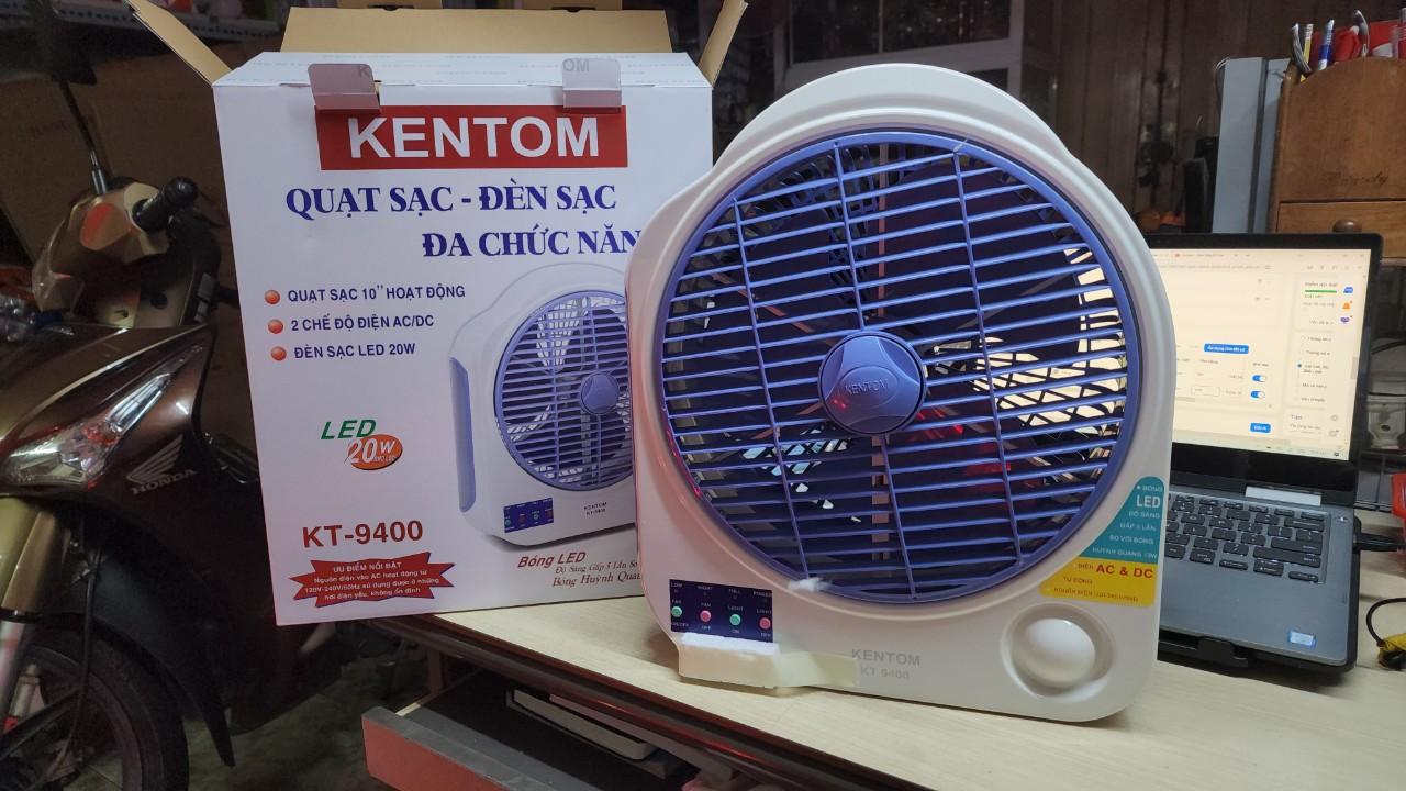 [HCM]QUẠT SẠC KENTOM 9400 - 1 bình và 2 bình