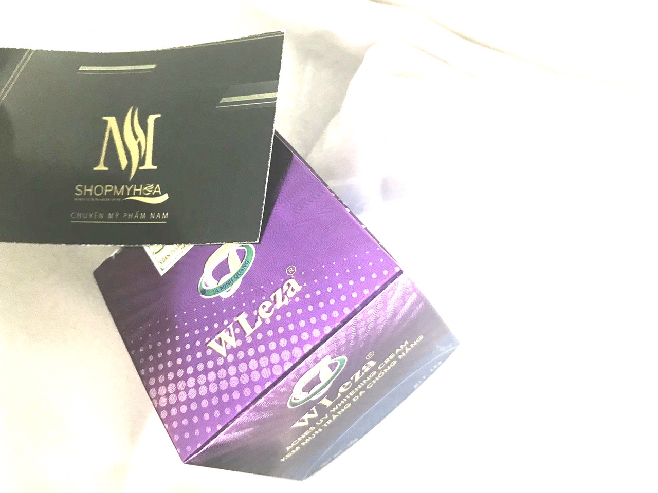 KEM DƯỠNG TRẮNG NGỪA MỤN CHỐNG NẮNG WLEZA TÍM