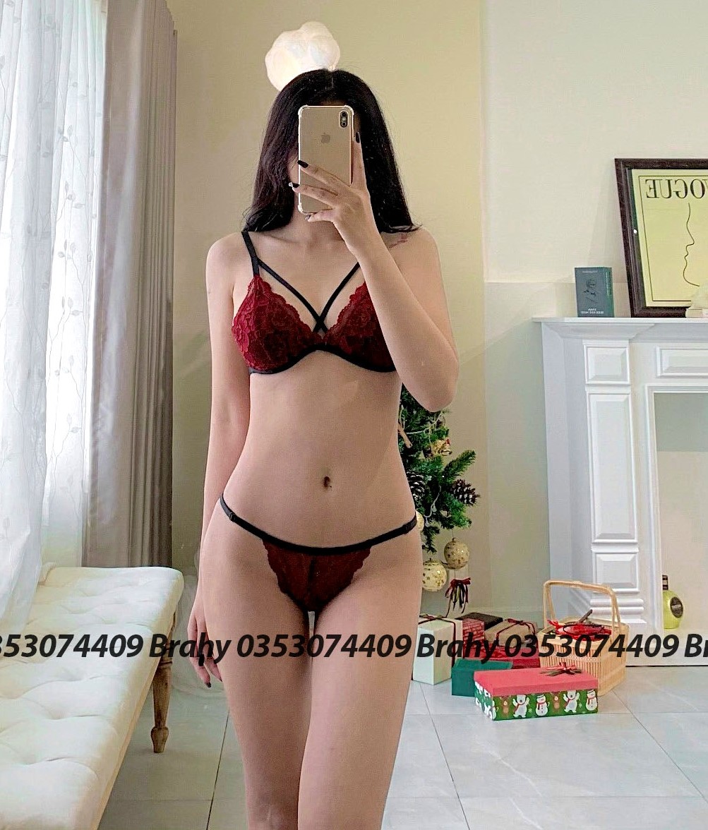 [HCM]Đồ lót nữ màu đỏ có dây áo ôm ngực [đồ lót - áo lót - quần lót - bikini - đồ lót ren - bra - đồ lót giá rẻ - áo ngực - quần lọt khe - đồ lót ren - quần lót bầu - áo lót ren - đồ lót nữ sexy – đồ lót lọt khe]