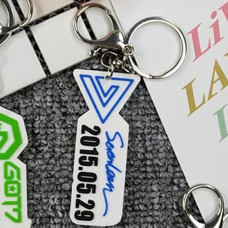 [HCM]Móc khóa silicon khắc tên ngày sinh BTS BT21 Blackpink Twice EXO GOT7 Seventeen Wanna one