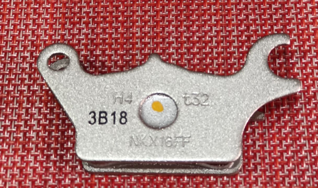 Má Phanh thắng đĩa dành cho xe Airblade, Vison, Click , Vario, AB12