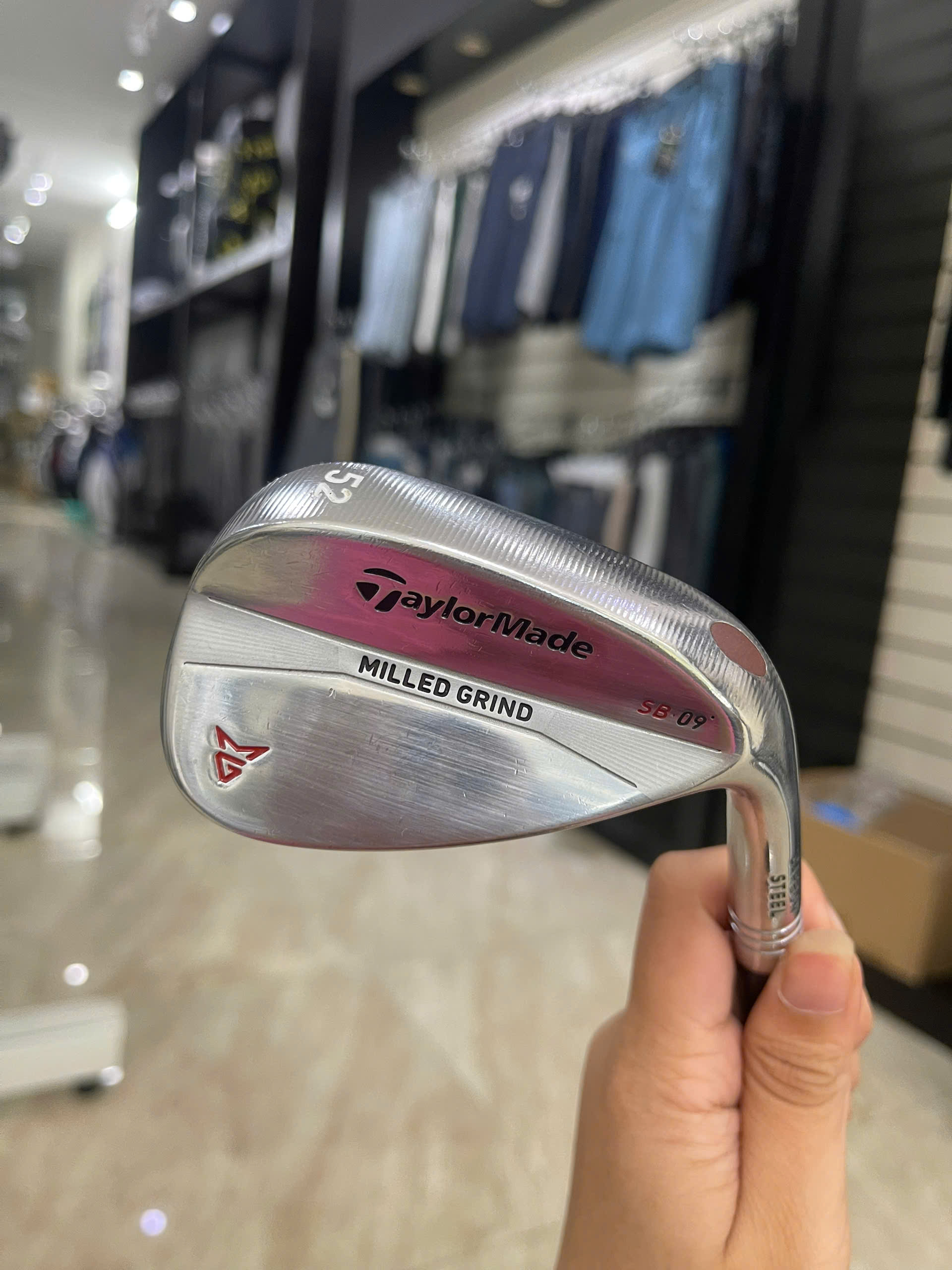 2nd Wedge Taylormade Milled Grind 52-09 Shaft Dynamic Gold- Secondhand- 7276