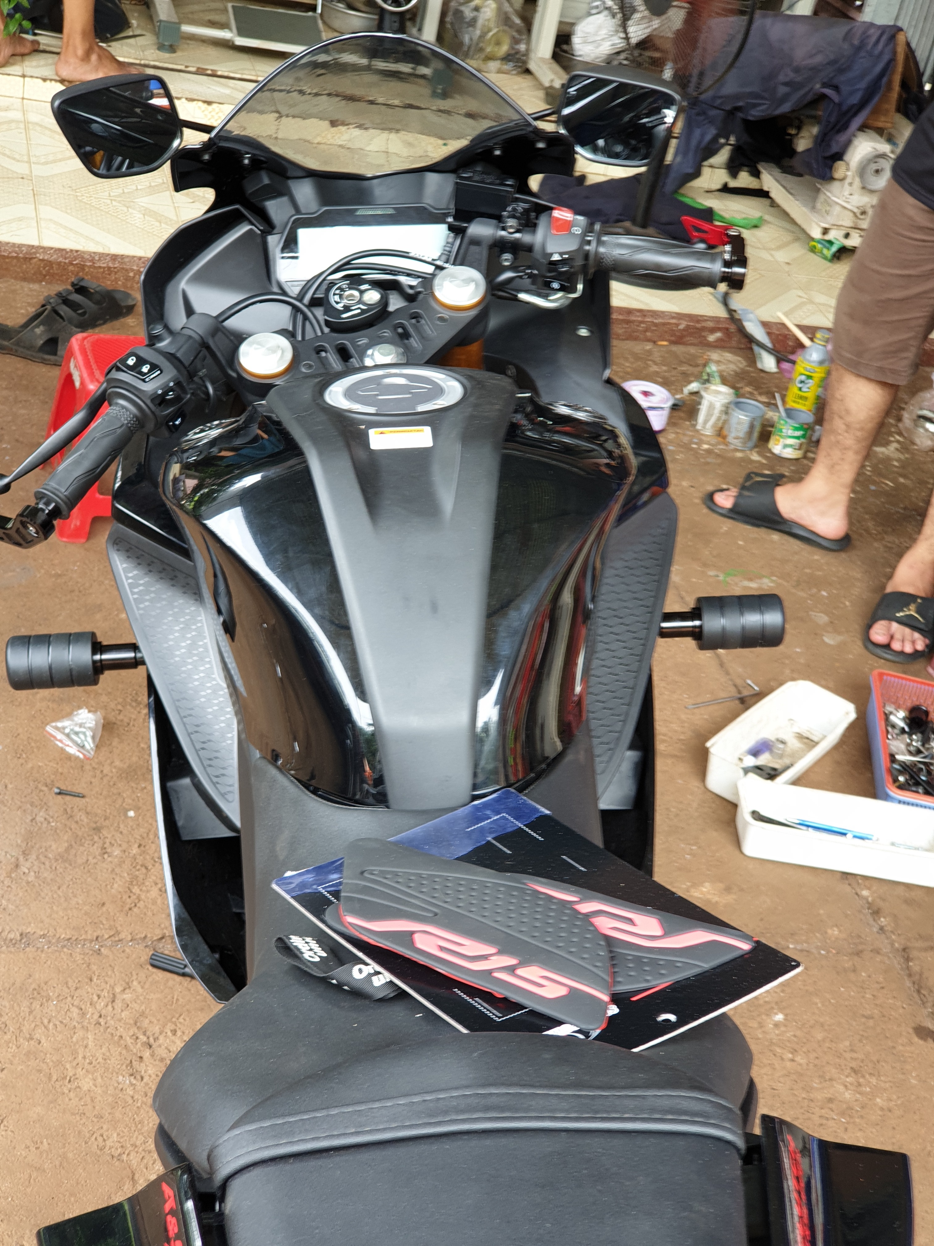 Chống đổ sườn R15 v3 v2 TFx