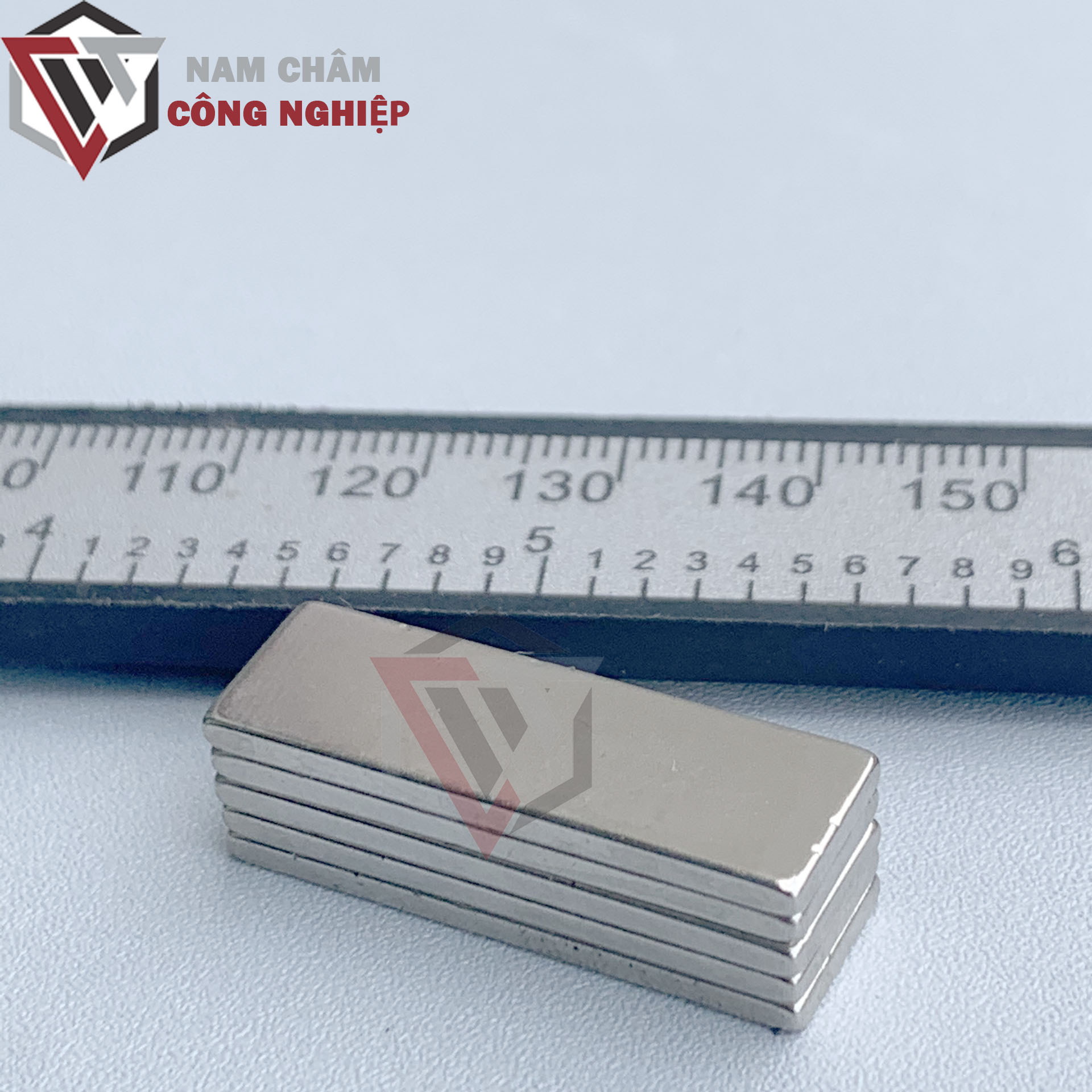 Nam châm chữ nhật 30x10x2mm nam châm đất hiếm màu trắng siêu mạnh