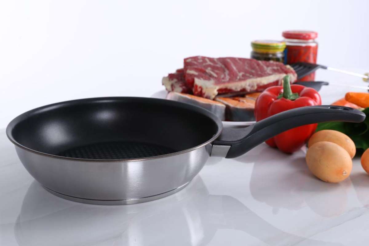 Chảo inox chống dính 3 đáy FiveStar CKD203DI 22cm - chảo chống dính 22cm