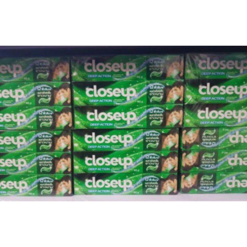 Kem đánh răng Closeup Thái Lan 160g