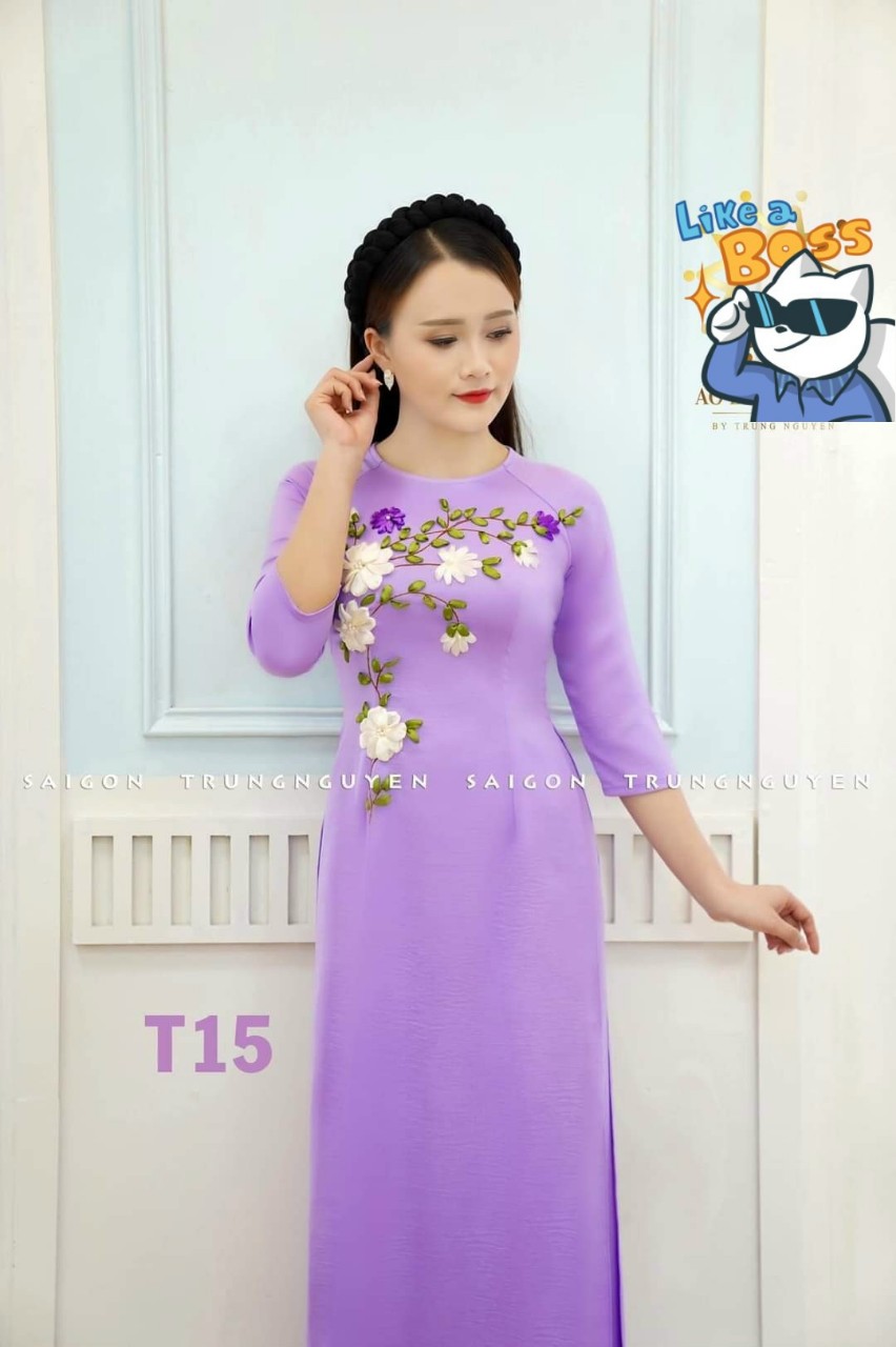 Áo dài thêu lụa cao cấp