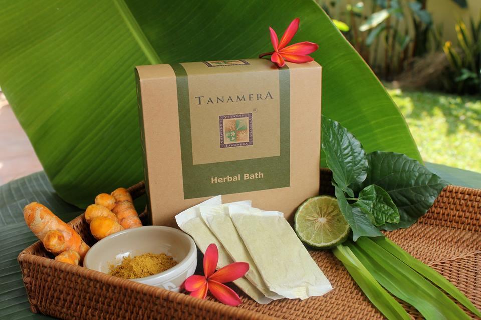 [HCM]1 hộp/14 gói thảo dược xông tắm sau sinh Tanamera - Malaysia