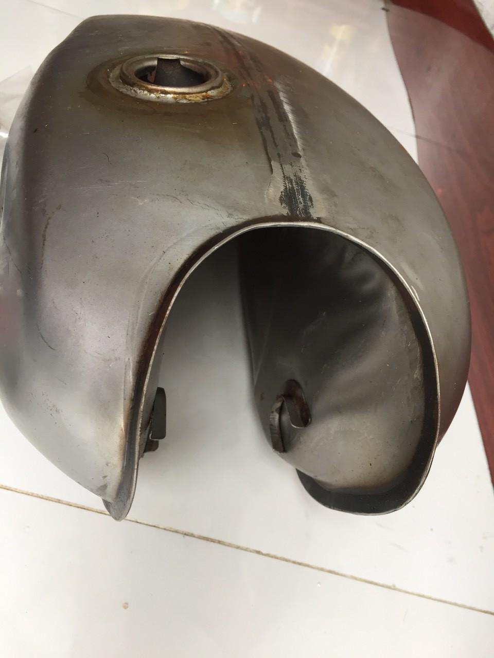 bình xăng lớn xe 68- chưa sơn