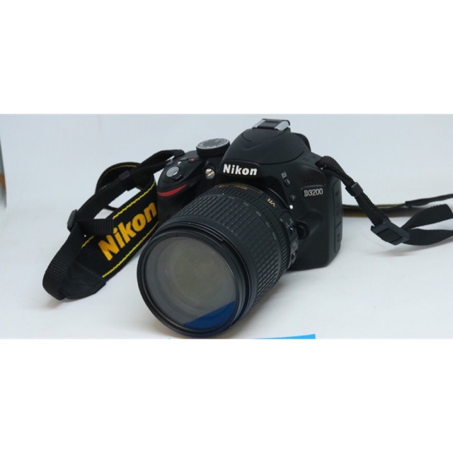 Máy ảnh nikon d3200 kèm lens 18-105 VR