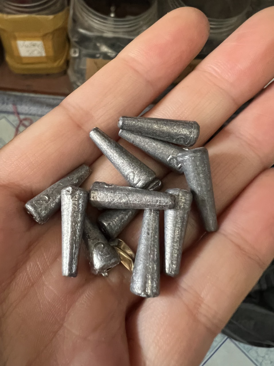 10 viên chì nhọn câu cá đủ size- chì xuyên tâm