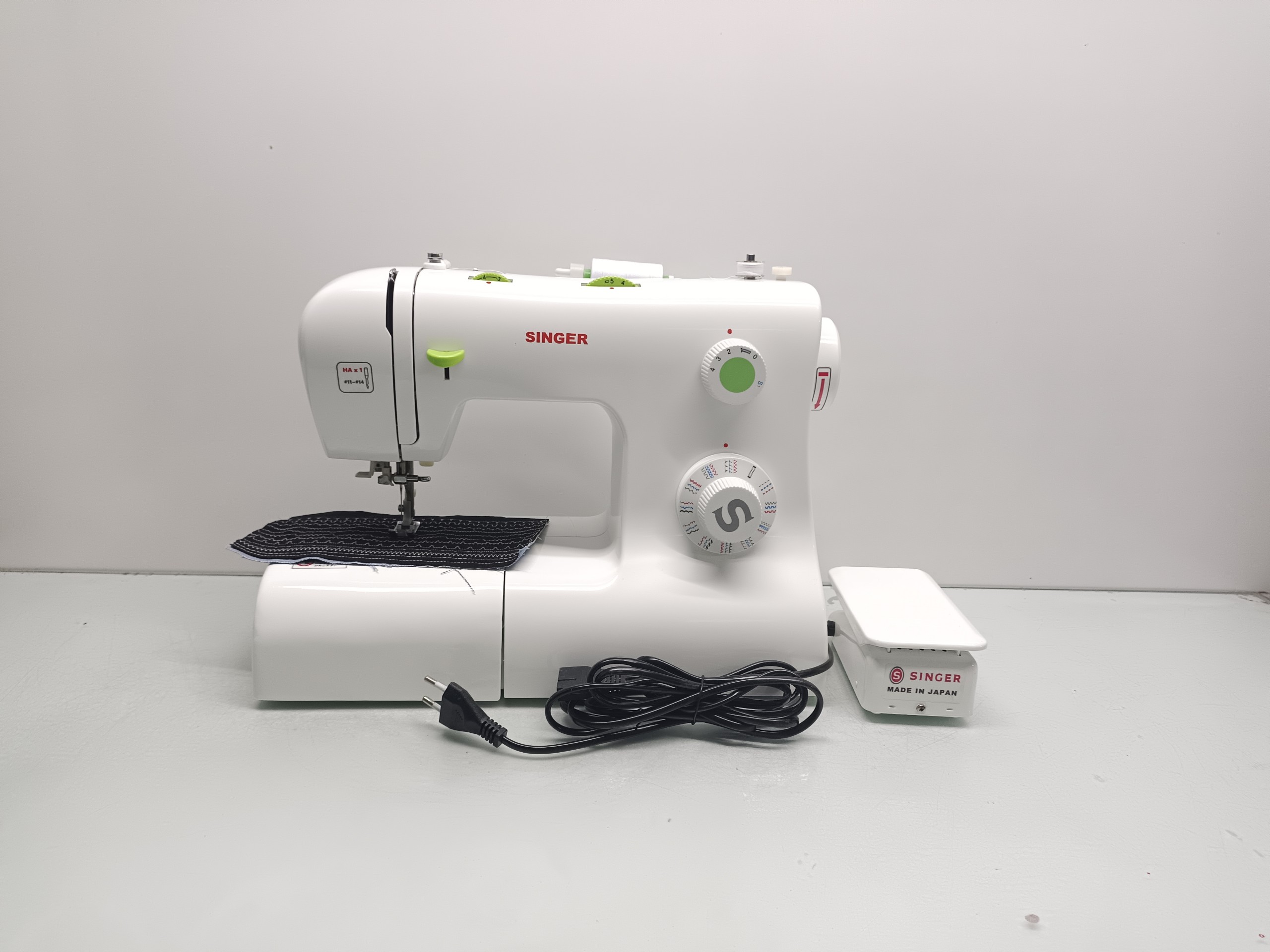 Máy may Singer Start 1306,Máy may gia đình Singer mini để bàn