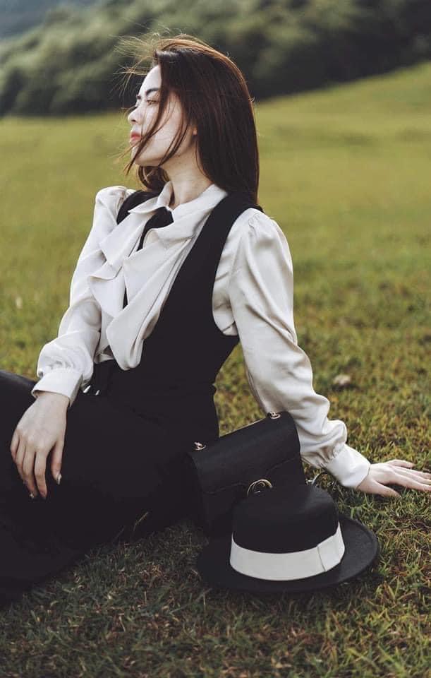 Áo smi bèo cổ nơ cúc ngọc