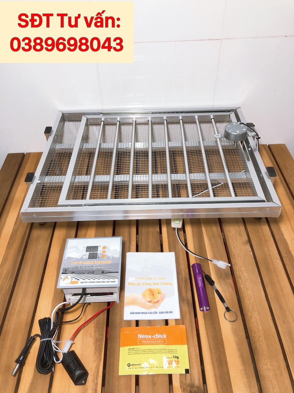 Combo 2 món : Máy Ấp Trứng Gà Mini Ánh Dương P100& khay nhôm Tự Động 54 Trứng+ 01đèn pin soi trứng chuyên dụng