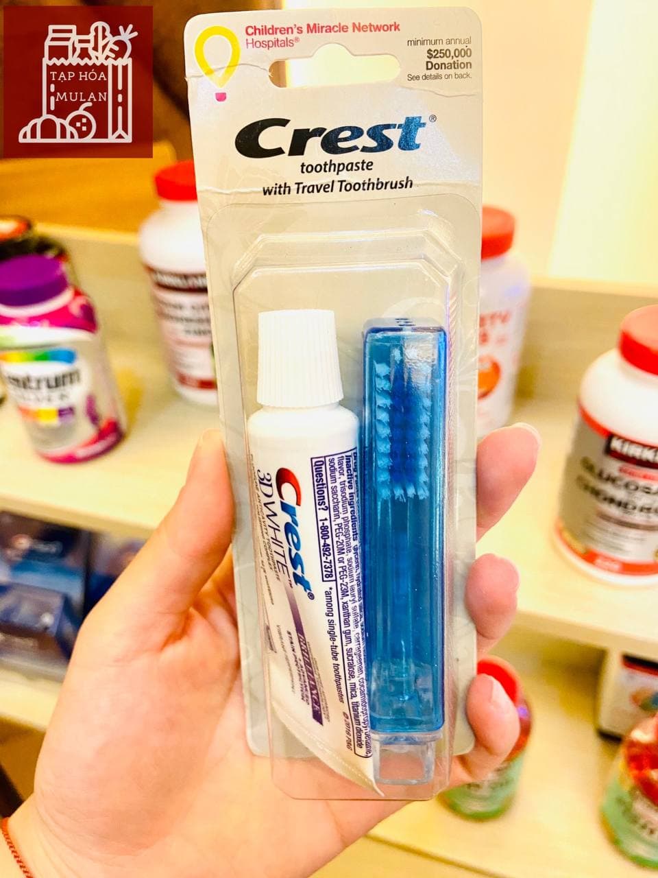 Set du lịch Crest mini bàn chải kem đánh răng