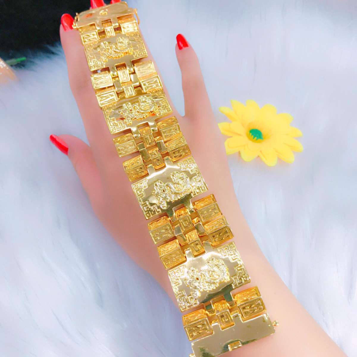 Lắc tay nam bảng lớn chạm rồng mạ vàng 24k cao cấp