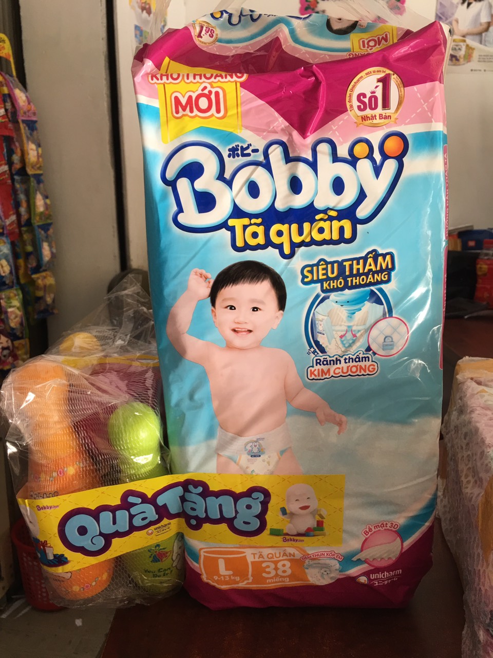 Tả quần Bobby size L 38 miếng