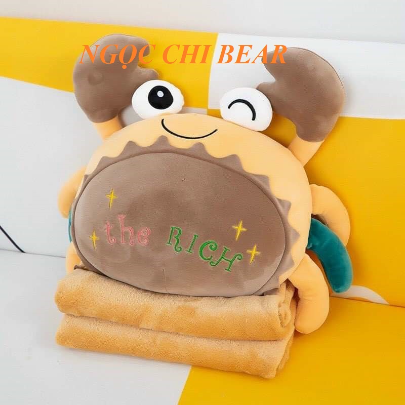 Gối mền cua gấu bông kèm mền 3 in 1